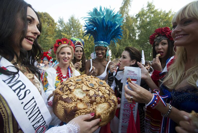 Конкурс Миссис Вселенная-2015 в Минске