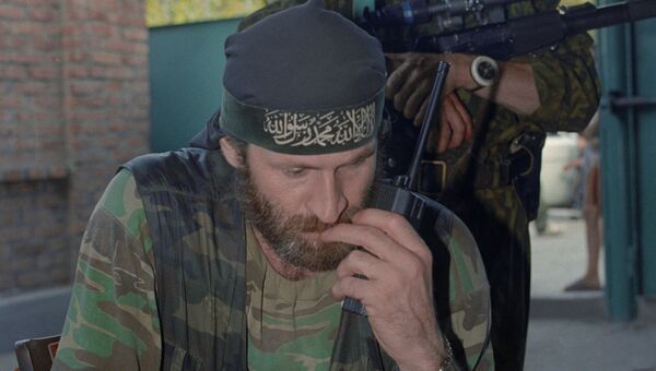 Командующий чеченскими вооруженными формированиями Ахмед Закаев