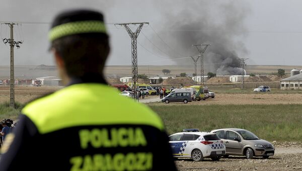 На месте взрыва на пиротехнической фабрике в испанском городе Сарагоса. Испания, 31 августа 2015