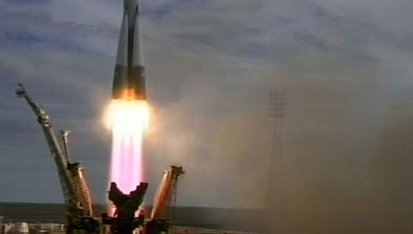 Кадры старта ракеты Союз-ФГ с новым экипажем МКС с космодрома Байконур