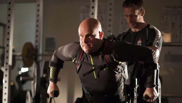 Марк Поллок, парализованный атлет, которому ученые вернули подвижность ног