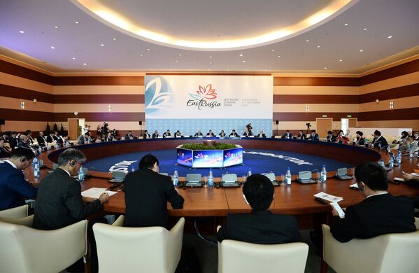 Ключевая сессия Будущее Азиатско-Тихоокеанского региона. Дальний Восток - новые возможности для развития Азиатско-Тихоокеанского региона в рамках Восточного экономического форума