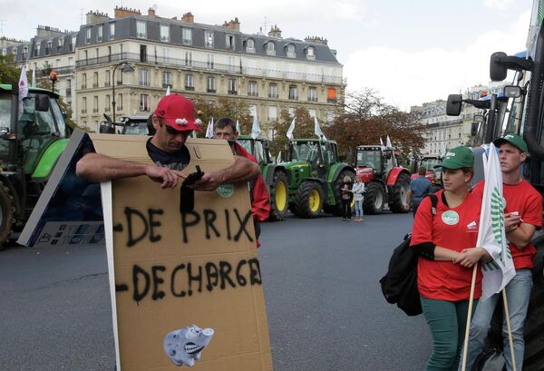 Акция протеста фермеров в Париже