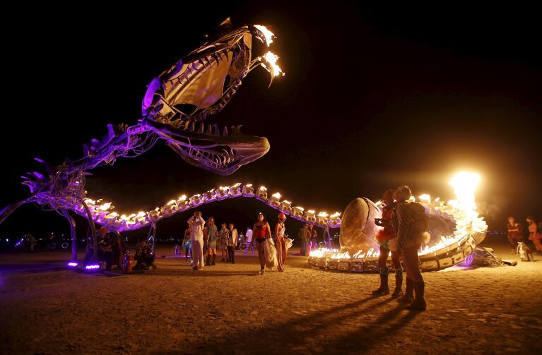 Арт-фестиваль Burning Man в пустыне Блэк-Рок, штат Невада