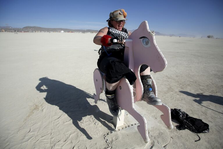 Арт-фестиваль Burning Man в пустыне Блэк-Рок, штат Невада