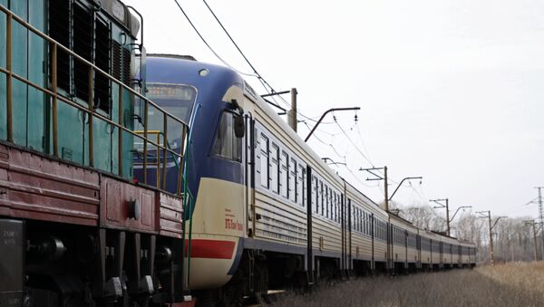Поезд в Луганской области. Архивное фото