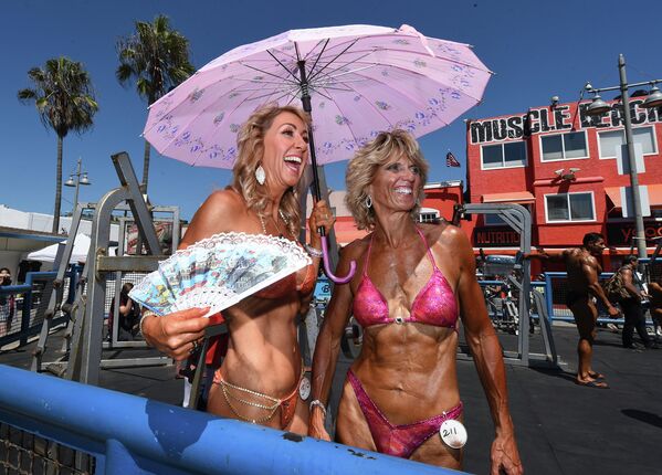 Чемпионат по бодибилдингу Muscle Beach в Калифорнии