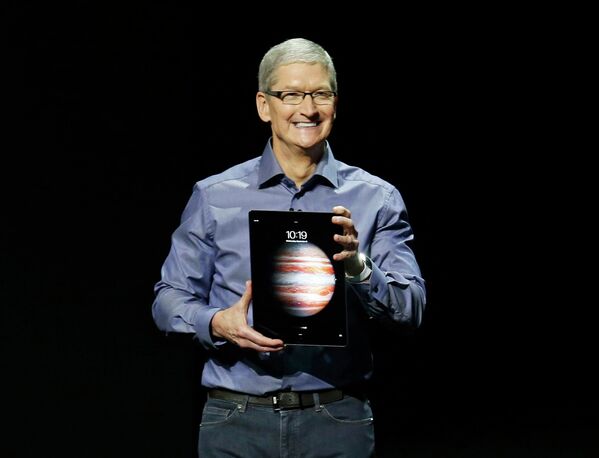 Генеральный директор Apple Тим Кук во время презентации в Сан-Франциско