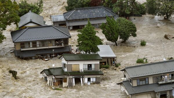 Последствия циклона Кило в городе Дзёсо, Япония