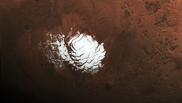 Фотография южного полюса Марса, сделанная зондом Mars Express