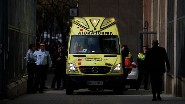 Машина скорой помощи в Барселоне. Архивное фото
