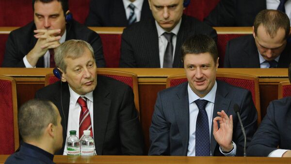 Вице-премьер - министр Украины Валерий Вощевский (слева). Архивное фото