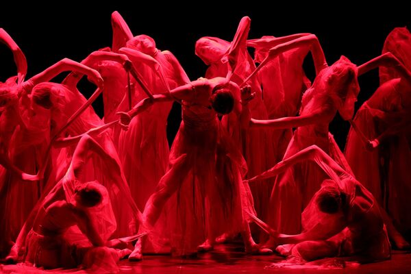 Спектакль Красная Жизель театра балета Бориса Эйфмана, архивное фото