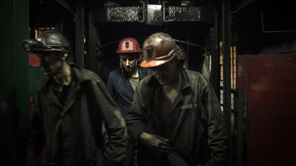Работа шахты Заря в Донецкой области. Архивное фото