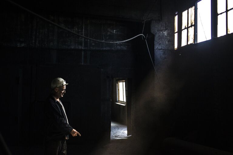 Работа шахты Заря в Донецкой области