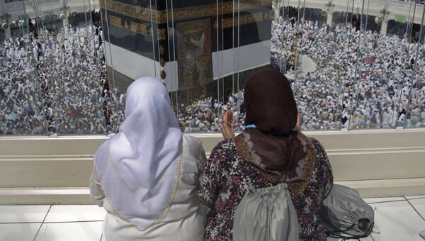 Хадж паломничество мусульман в Мекку к мечети Кааб