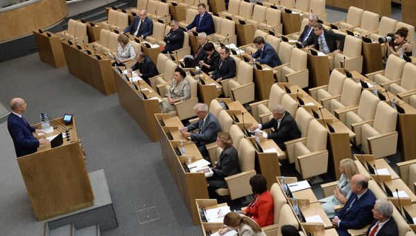 Министр финансов РФ Антон Силуанов выступает во время правительственного часа на заседании Государственной Думы РФ. Архив