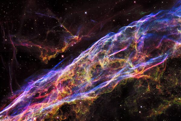 Изображение взорвавшейся сверхновой звезды, сделанное с помощью телескопа Хаббл