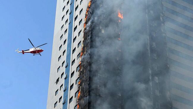 Пожар в небоскребе Al Naser Tower в эмирате Шарджа, ОАЭ