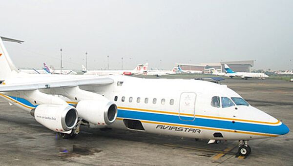 Пассажирский самолет индонезия авиакомпания Aviastar. Архивное фото