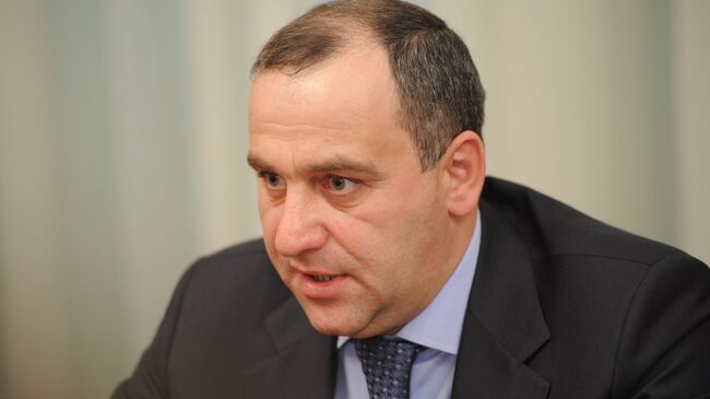 Глава Карачаево-Черкесии Рашид Темрезов Глава Карачаево-Черкесии Рашид Темрезов