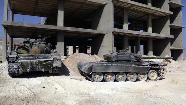 Боевая позиция сирийской армии в пригороде Дамаска