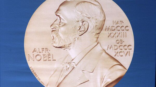 Медаль лауреата Нобелевской премии. архивное фото