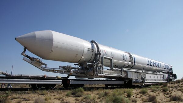 Вывоз ракеты космического назначения Зенит-3М с разгонным блоком Фрегат-СБ