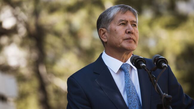 Президент Киргизии Алмазбек Атамбаев. Архивное фото