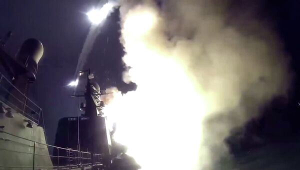Корабли Каспийской флотилии произвели 26 пусков крылатых ракет морского базирования по позициям боевиков Исламского государства в Сирии. Архивное фото