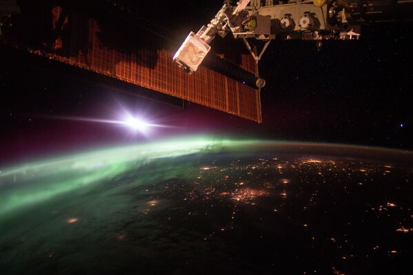 Фотография полярного сияния, сделанная с борта Международной космической станции