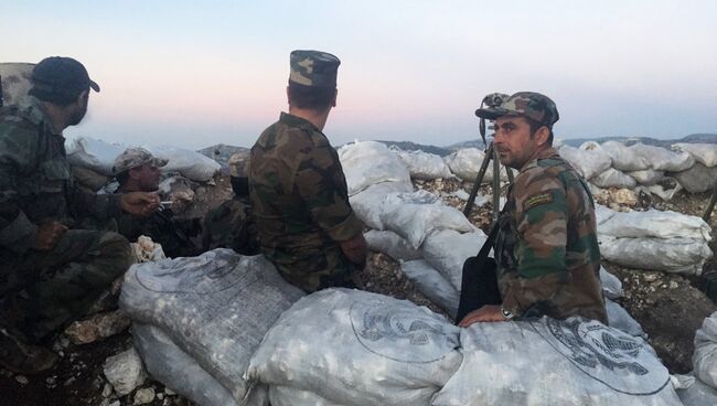 Военнослужащие сирийской армии в провинции Латакия, архивное фото