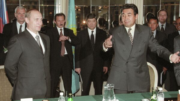 Председатель правительства России Владимир Путин и премьер-министр Республики Казахстан Нурлан Балгимбаев. Архивное фото