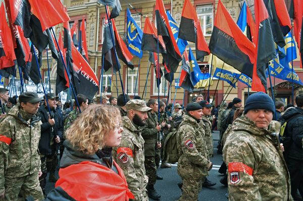 Участники Марша героев в Киеве