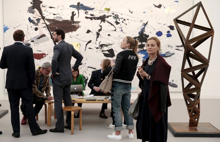 Выставка современного искусства The Frieze Art Fair 2015 в Лондоне