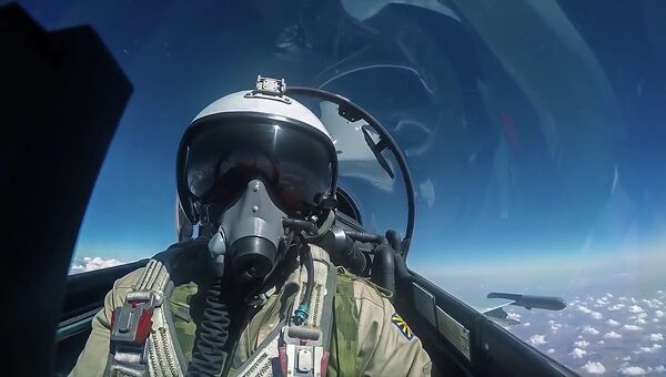Пилот ВКС РФ во время боевого вылета в Сирии. Архивное фото