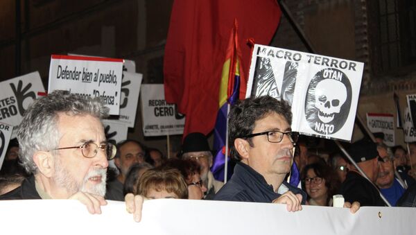 Митинг в Мадриде против проведения военных учений НАТО
