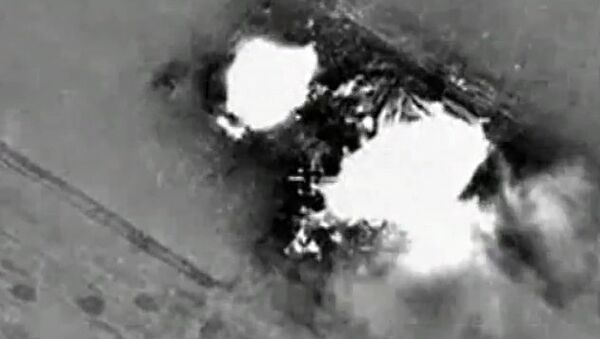 Самолеты российских Воздушно-космических сил нанесли точечные удары по базе приема и подготовки боевиков в провинции Дамаск. Архивное фото