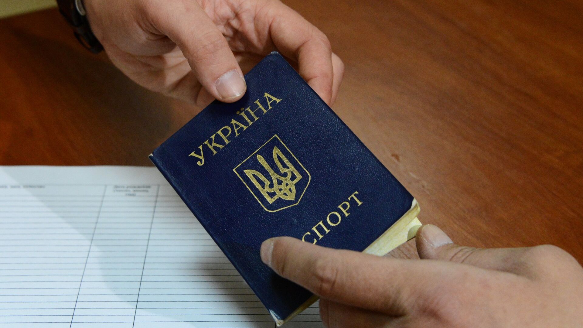 В ЛНР рассказали, как украинские чиновники бегут от мобилизации