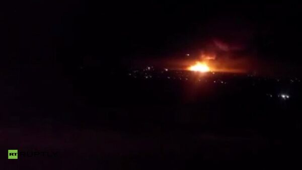 Пожар на складе ракетно-артиллерийского вооружения в городе Сватово Луганской области, Украина. Архивное фото