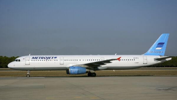 Самолет Airbus A321 авиакомпании Metrojet, потерпевший крушение в Египте. Архивное фото