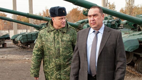 Глава ЛНР Игорь Плотницкий при посещении мест хранения отведенного от линии соприкосновения вооружения