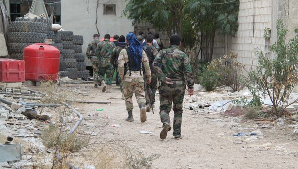 Сирийские солдаты проводят спецоперацию. Архивное фото