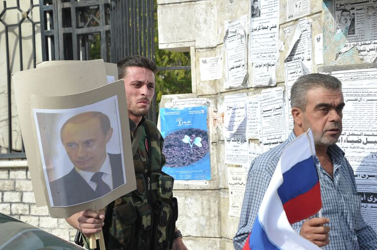 Митинг жителей Латакии в честь российского Дня народного единства. 5 ноября 2015