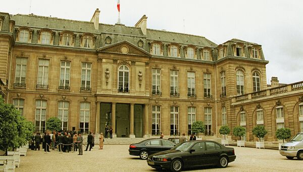 Резиденция президента Французской республики в Париже - Елисейский дворец. Архивное фото