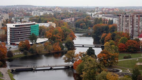 Вид на Дворцовое озеро в городе Калининграде. Архивное фото