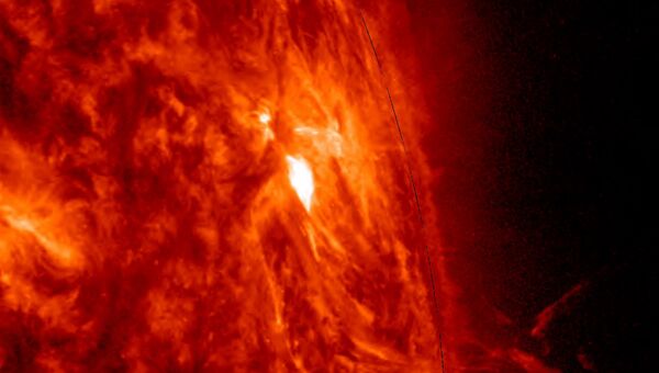 Опубликовано изображение активной вспышечной области на Солнце