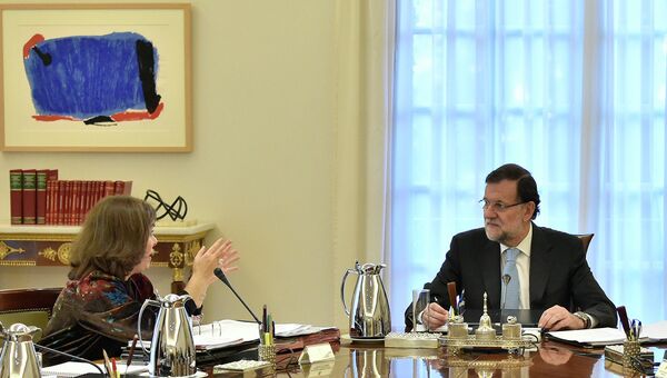 Премьер-министр Испании Мариано Рахой на экстренном заседании по отделению Каталонии в Мадриде. 11 ноября 2015