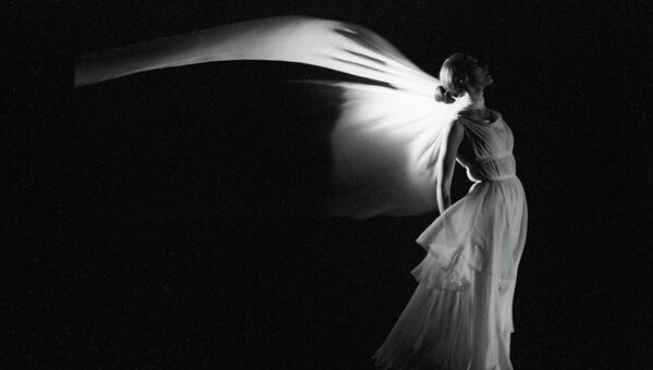 Балерина Майя Плисецкая в монобалете Айседора, архивное фото