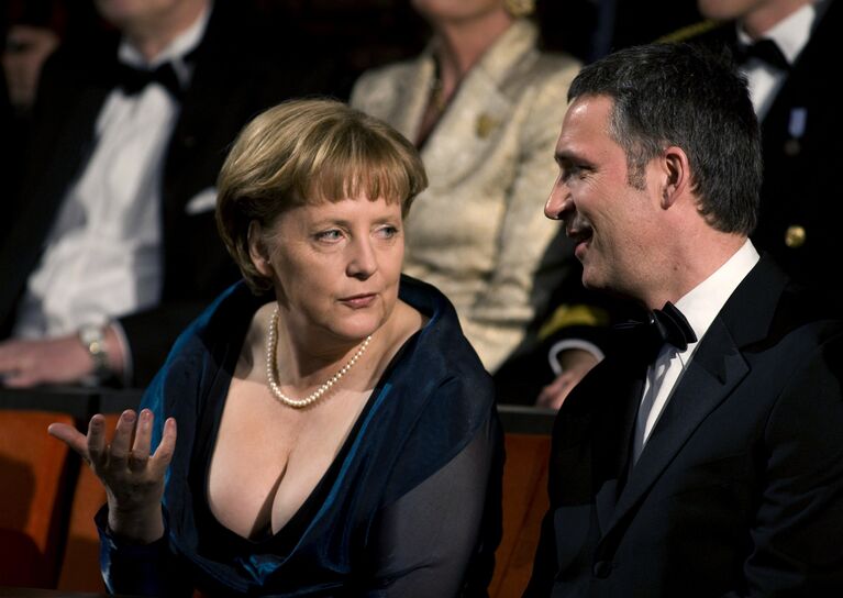 Канцлер Германии Ангела Меркель и премьер-министр Норвегии Йенс Столтенберг на открытии нового здания оперного театра в Осло